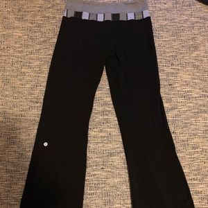 lululemon yoga pants